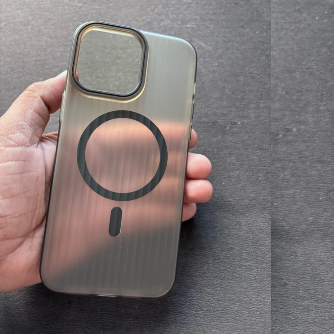 Protective iPhone Cover with Raised Camera Guard Ensures lens protection with a minimalist design and MagSafe integration for iphone 16 pro case