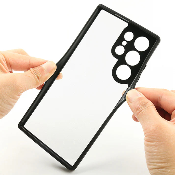 Flexible transparent samsung cover with large cutouts, s23 ultra cover offering easy application and camera protection.