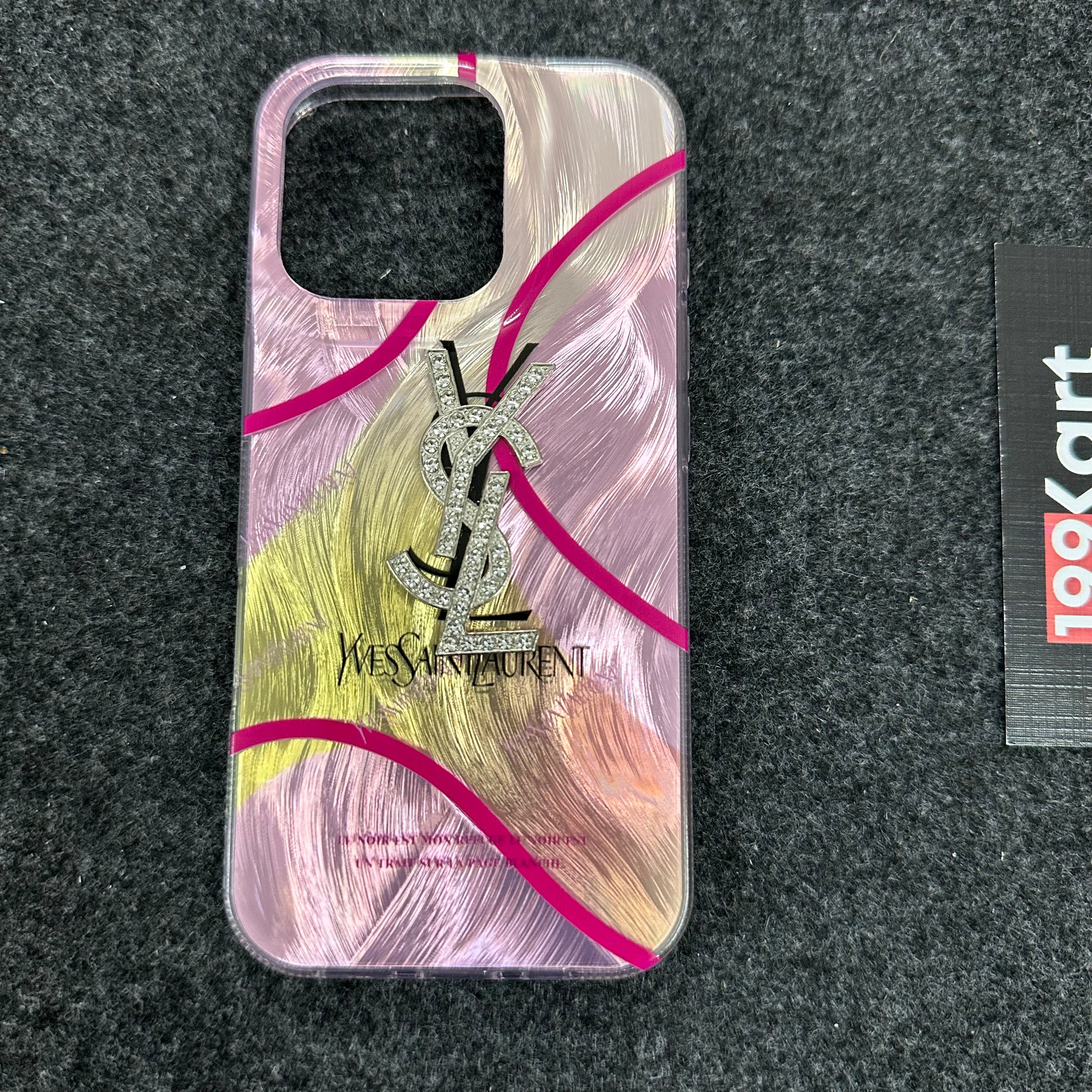 Gradient color iPhone case, iphone 15 cover with soft edges and a lightweight build for a trendy and comfortable hold.