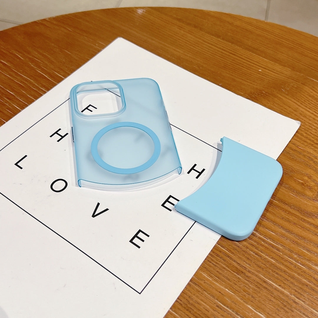 Matte blue iPhone case for iphone 16 pro max cover with detachable lower section and MagSafe ring modern and protective mobile cover for iPhone with soft texture and stylish two tone design