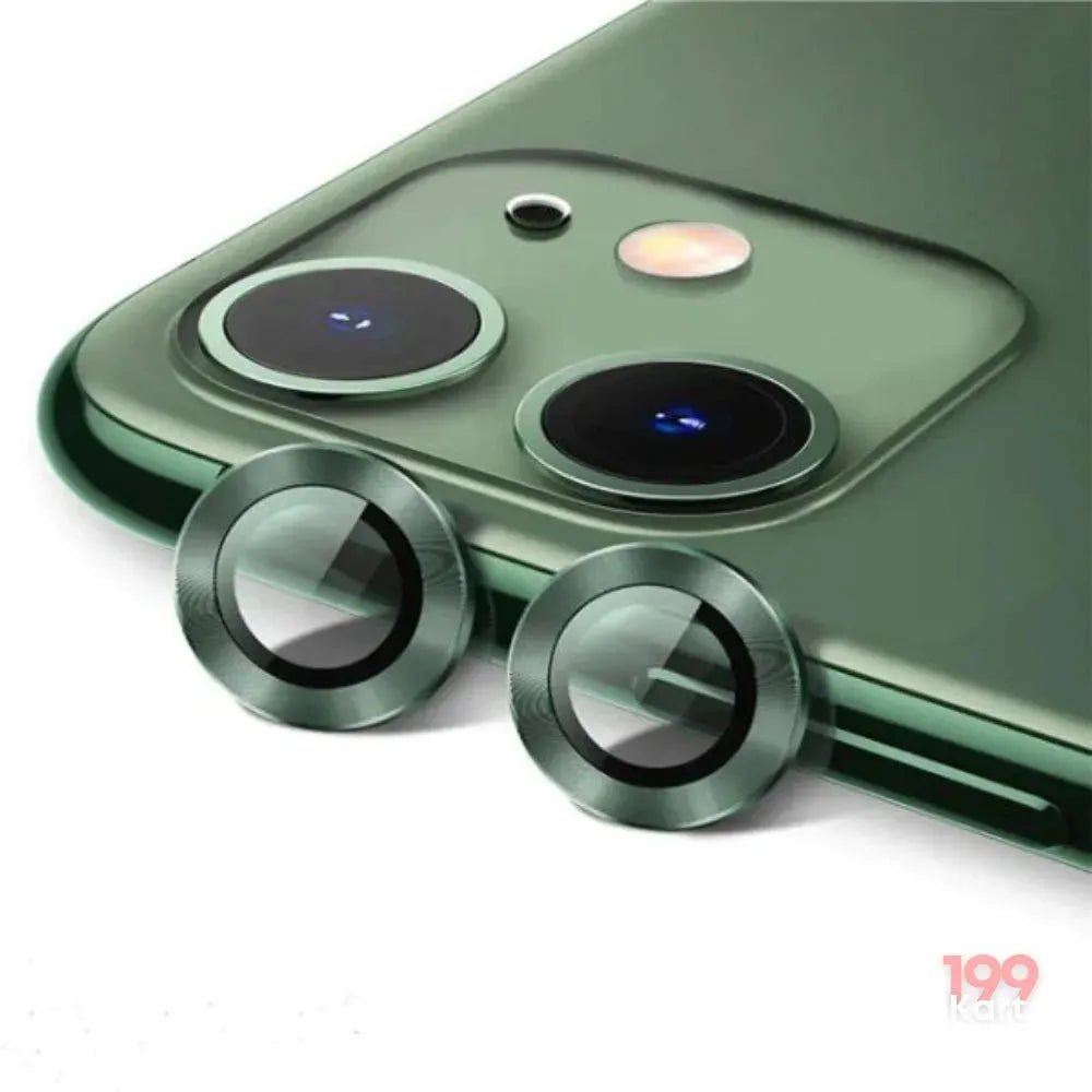 Strong and lightweight dark green camera lens for iphone, designed to prevent damage and keep the camera lens pristine