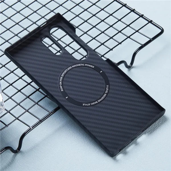 Front view of a Samsung case made from carbon fiber, highlighting its lightweight design and MagSafe compatibility for S25 Ultra 