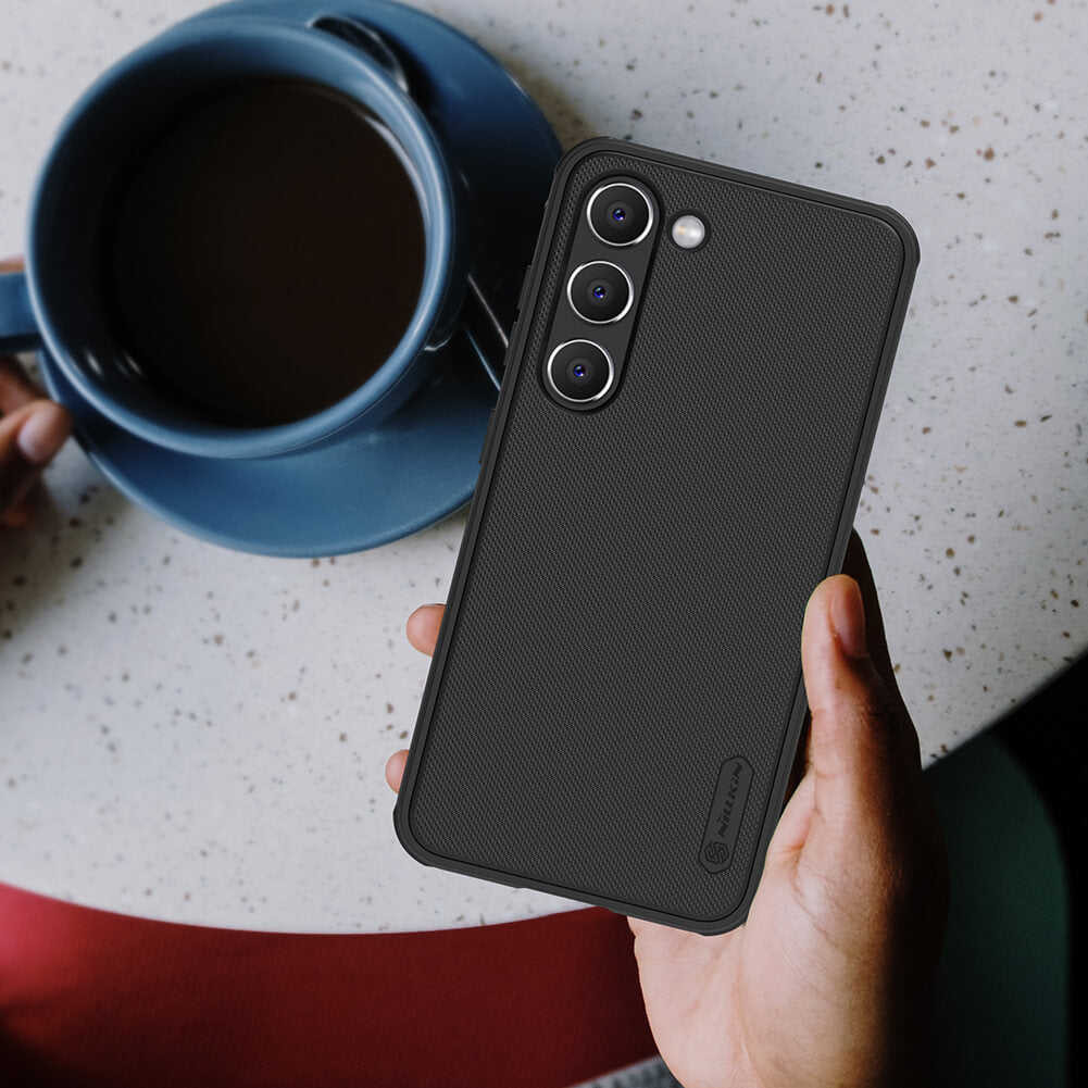  A hand holding a samsung s23 cover with the black Super Frosted Shield Pro matte cover, ideal for daily use and protection