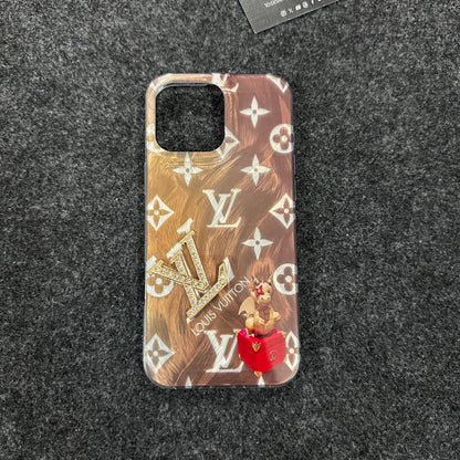 Sophisticated mobile cover featuring a black electroplated body and glossy gold LV stone emblem for iphone 15 pro cover